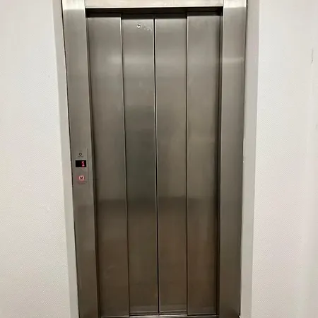 Apartman Top *